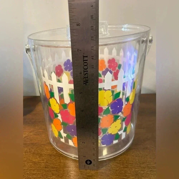 3 piece Acrylic clear ice bucket with painted flowers & picket fence. - Picture 7 of 8